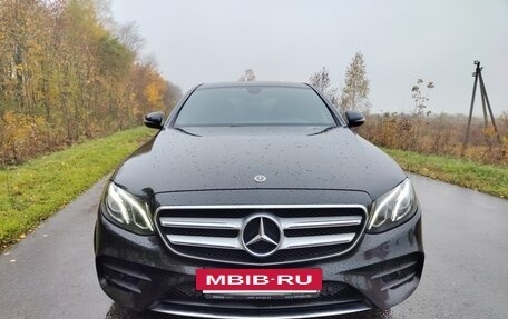 Mercedes-Benz E-Класс, 2018 год, 3 070 000 рублей, 2 фотография