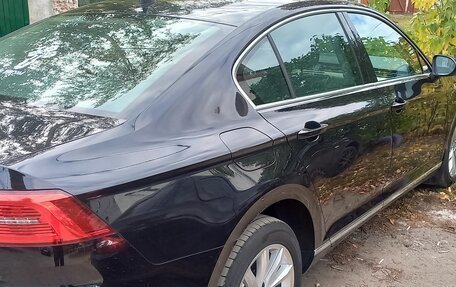 Volkswagen Passat B8 рестайлинг, 2016 год, 2 300 000 рублей, 9 фотография