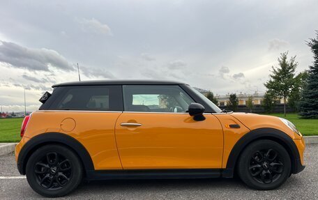 MINI Hatch, 2018 год, 1 800 000 рублей, 5 фотография