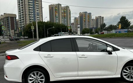 Toyota Corolla, 2022 год, 1 450 000 рублей, 5 фотография
