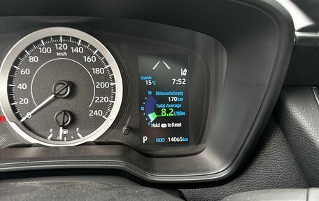 Toyota Corolla, 2022 год, 1 450 000 рублей, 14 фотография