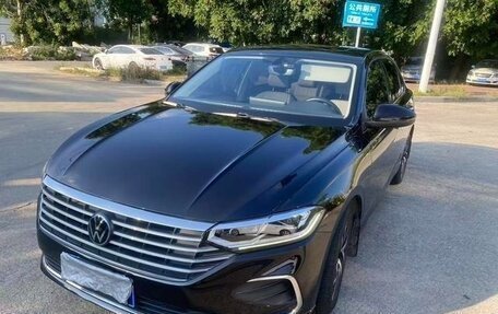 Volkswagen Lavida, 2022 год, 1 250 000 рублей, 2 фотография