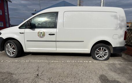 Volkswagen Caddy IV, 2018 год, 2 000 000 рублей, 1 фотография