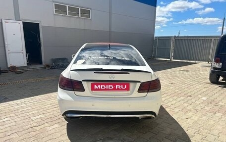Mercedes-Benz E-Класс, 2013 год, 1 690 000 рублей, 3 фотография