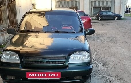Chevrolet Niva I рестайлинг, 2004 год, 220 000 рублей, 8 фотография