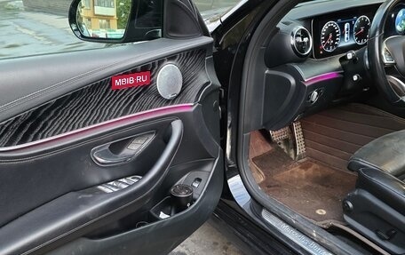 Mercedes-Benz E-Класс, 2018 год, 2 300 000 рублей, 9 фотография