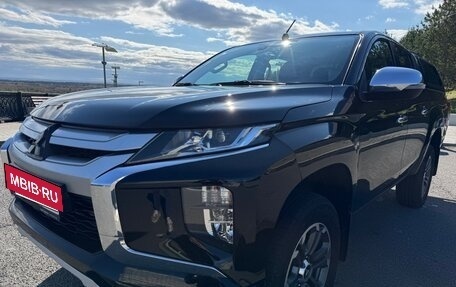Mitsubishi L200 IV рестайлинг, 2019 год, 2 399 000 рублей, 5 фотография