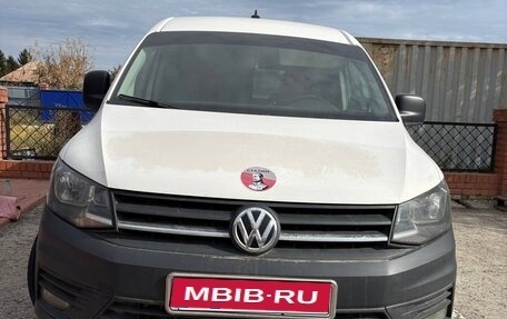 Volkswagen Caddy IV, 2018 год, 2 000 000 рублей, 2 фотография