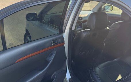 Toyota Avensis III рестайлинг, 2007 год, 940 000 рублей, 7 фотография