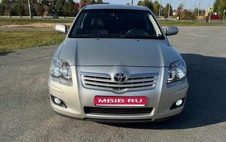 Toyota Avensis III рестайлинг, 2007 год, 940 000 рублей, 2 фотография
