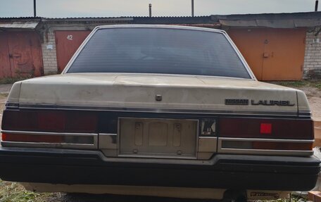 Nissan Laurel VIII, 1985 год, 50 000 рублей, 6 фотография
