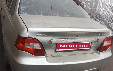 Daewoo Nexia I рестайлинг, 2009 год, 100 000 рублей, 4 фотография