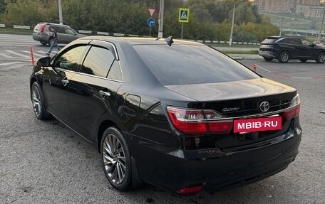 Toyota Camry, 2018 год, 2 650 000 рублей, 5 фотография
