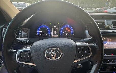Toyota Camry, 2018 год, 2 650 000 рублей, 14 фотография