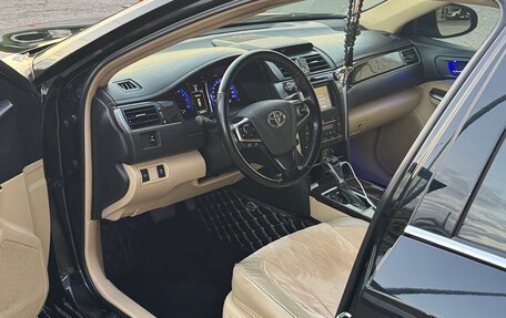 Toyota Camry, 2018 год, 2 650 000 рублей, 8 фотография