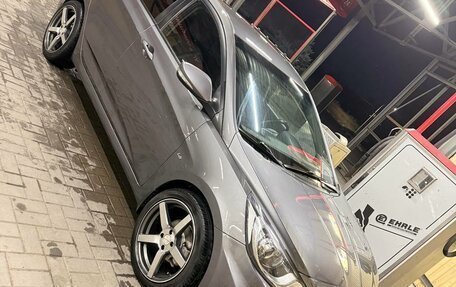 Hyundai Solaris II рестайлинг, 2012 год, 800 000 рублей, 1 фотография