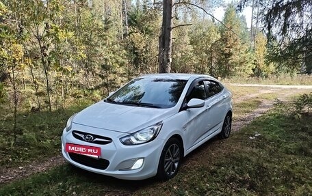 Hyundai Solaris II рестайлинг, 2014 год, 950 000 рублей, 12 фотография