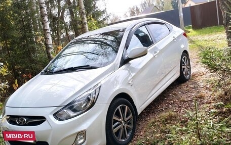 Hyundai Solaris II рестайлинг, 2014 год, 950 000 рублей, 9 фотография