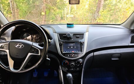 Hyundai Solaris II рестайлинг, 2014 год, 950 000 рублей, 15 фотография