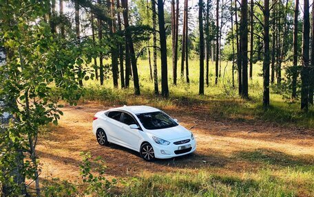 Hyundai Solaris II рестайлинг, 2014 год, 950 000 рублей, 20 фотография