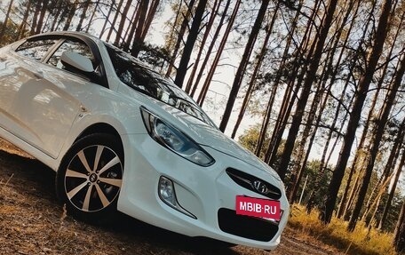 Hyundai Solaris II рестайлинг, 2014 год, 950 000 рублей, 21 фотография
