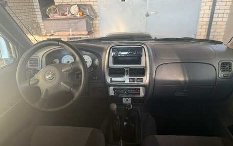 Nissan NP300, 2012 год, 1 420 000 рублей, 11 фотография