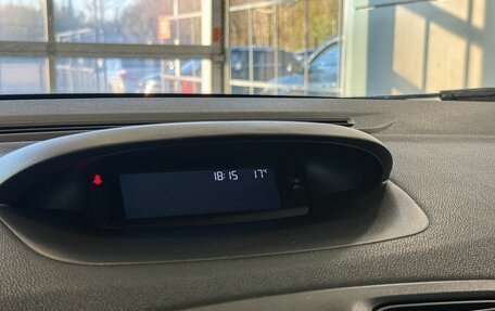 Renault Fluence I, 2012 год, 1 015 000 рублей, 13 фотография