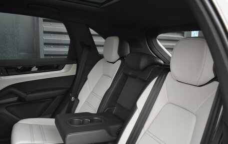 Porsche Cayenne III, 2025 год, 19 859 000 рублей, 17 фотография