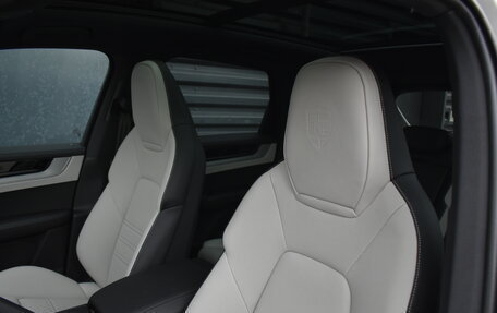 Porsche Cayenne III, 2025 год, 19 859 000 рублей, 15 фотография