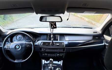 BMW 5 серия, 2011 год, 1 485 000 рублей, 18 фотография