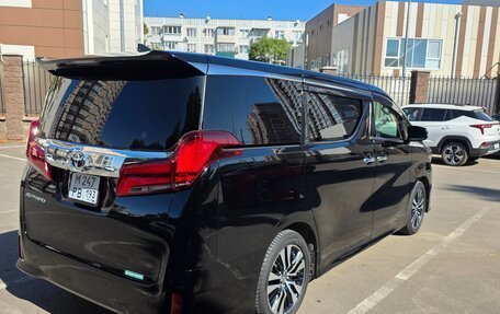 Toyota Alphard III, 2020 год, 5 800 000 рублей, 4 фотография