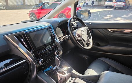 Toyota Alphard III, 2020 год, 5 800 000 рублей, 12 фотография