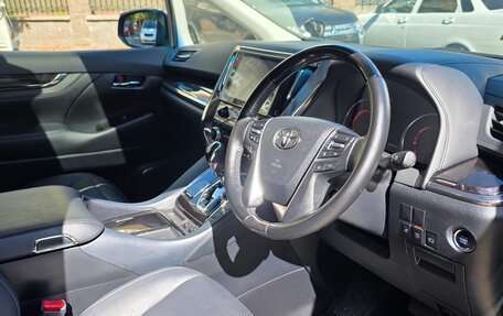 Toyota Alphard III, 2020 год, 5 800 000 рублей, 16 фотография