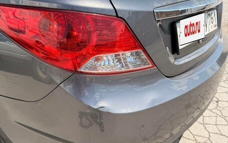 Hyundai Solaris II рестайлинг, 2012 год, 800 000 рублей, 3 фотография