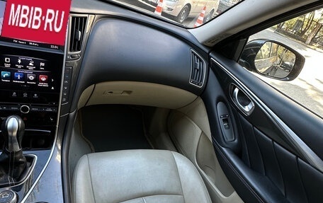 Infiniti Q50 I рестайлинг, 2017 год, 2 100 000 рублей, 13 фотография