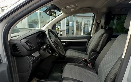 Peugeot Traveller I, 2019 год, 3 299 000 рублей, 19 фотография