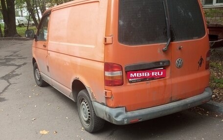 Volkswagen Transporter T5 рестайлинг, 2009 год, 699 900 рублей, 2 фотография
