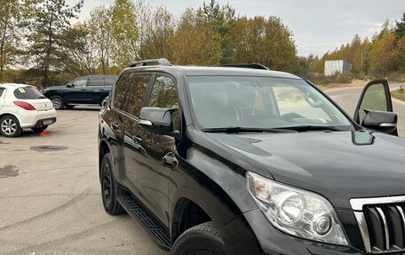 Toyota Land Cruiser Prado 150 рестайлинг 2, 2012 год, 2 900 000 рублей, 16 фотография