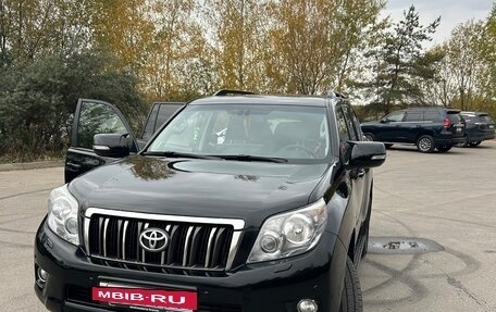 Toyota Land Cruiser Prado 150 рестайлинг 2, 2012 год, 2 900 000 рублей, 17 фотография