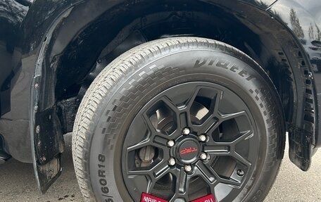 Toyota Land Cruiser Prado 150 рестайлинг 2, 2012 год, 2 900 000 рублей, 18 фотография
