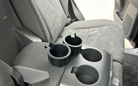 Toyota Land Cruiser Prado 150 рестайлинг 2, 2012 год, 2 900 000 рублей, 30 фотография