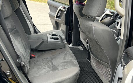 Toyota Land Cruiser Prado 150 рестайлинг 2, 2012 год, 2 900 000 рублей, 29 фотография
