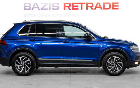 Volkswagen Tiguan II, 2018 год, 2 129 412 рублей, 5 фотография