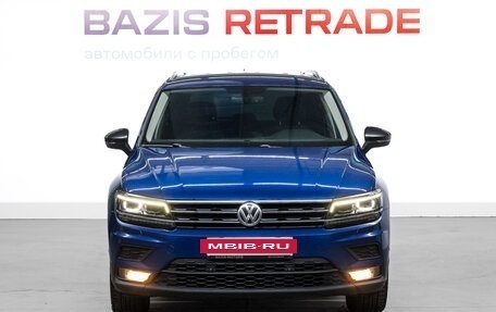 Volkswagen Tiguan II, 2018 год, 2 129 412 рублей, 3 фотография