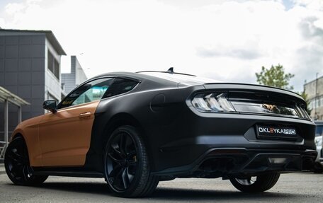 Ford Mustang VI рестайлинг, 2020 год, 2 999 999 рублей, 5 фотография