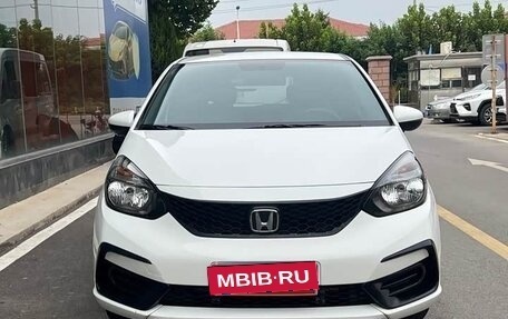 Honda Fit, 2021 год, 1 380 000 рублей, 2 фотография