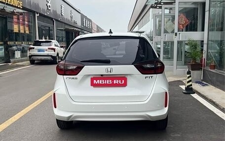 Honda Fit, 2021 год, 1 380 000 рублей, 6 фотография