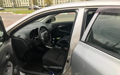 Toyota Corolla, 2010 год, 900 000 рублей, 7 фотография