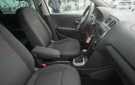 Volkswagen Polo VI (EU Market), 2017 год, 948 000 рублей, 20 фотография