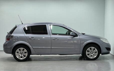 Opel Astra H, 2010 год, 600 000 рублей, 17 фотография